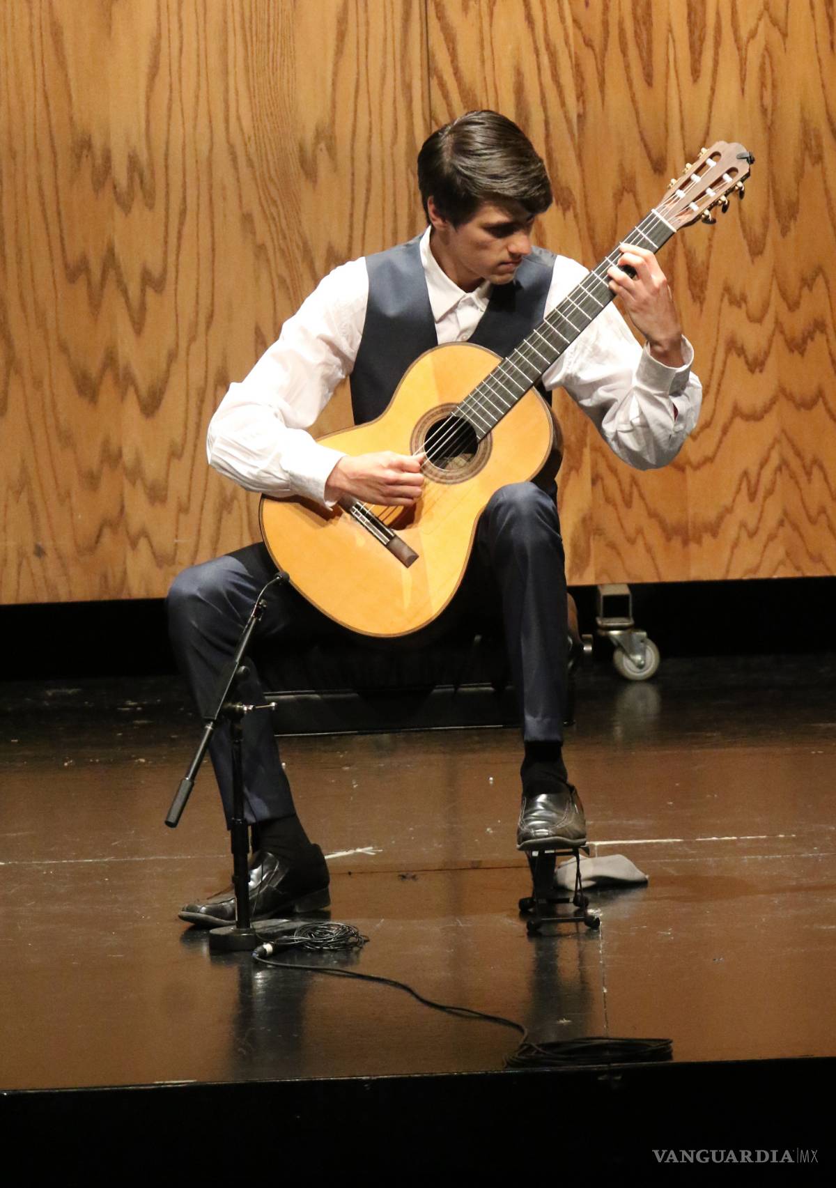 $!José Daniel Salceda es ganador del 8 Concurso Nacional de Guitarra