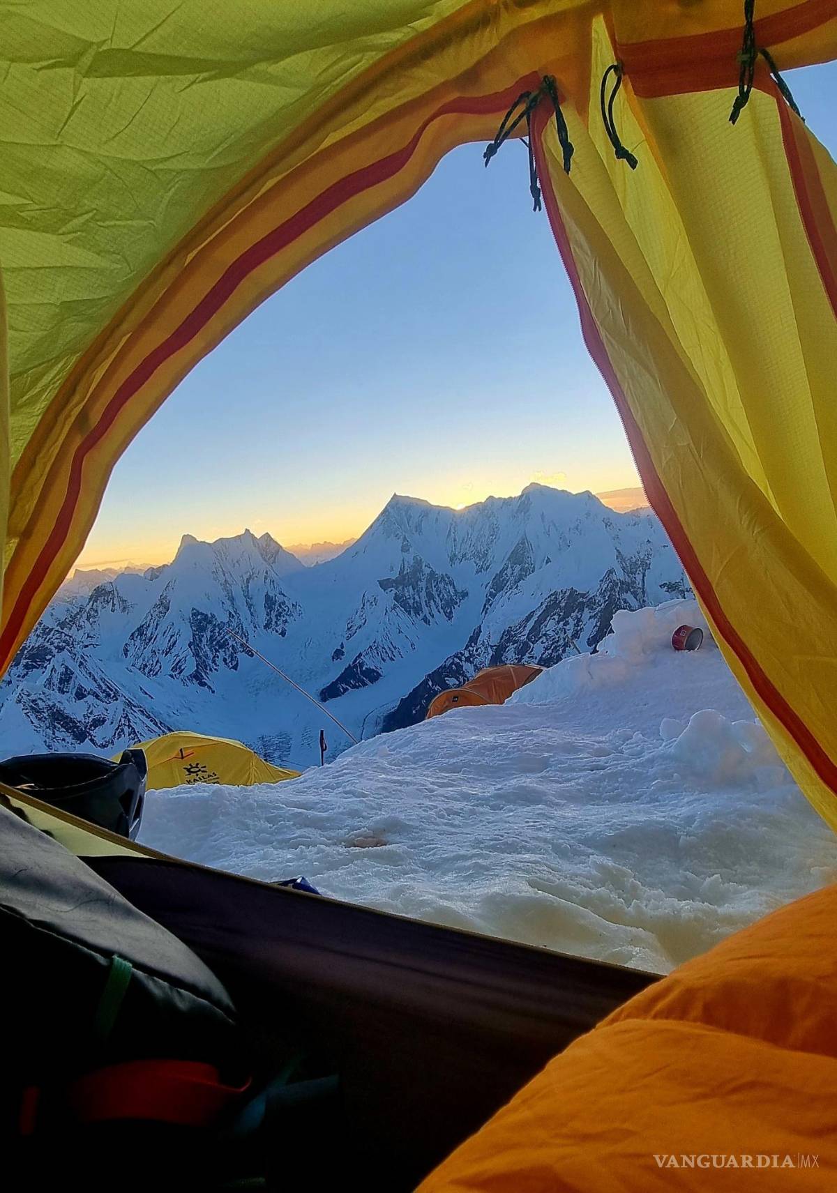 $!Vista desde el campamento en el Broad Peak.