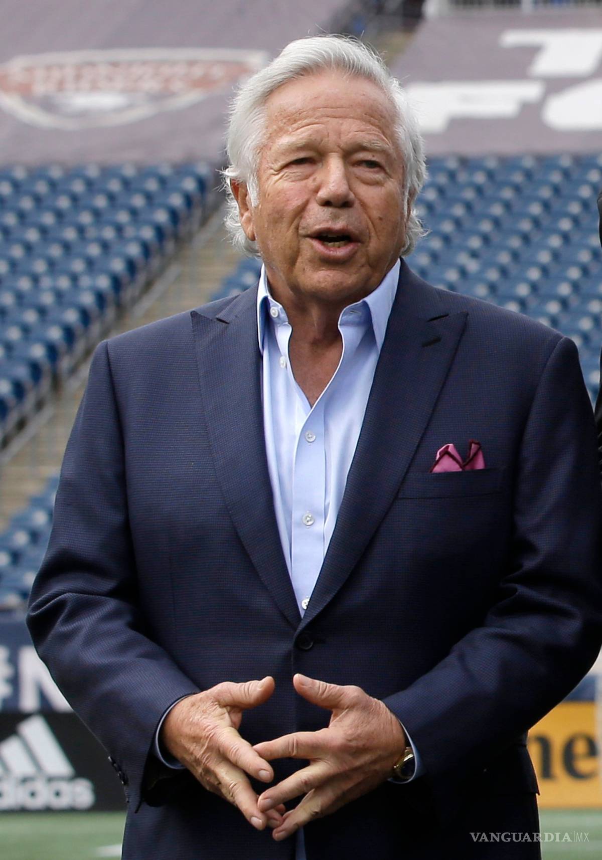 $!Juez prohíbe usar videos de Robert Kraft, dueño de los Patriots de Nueva Inglaterra en la corte