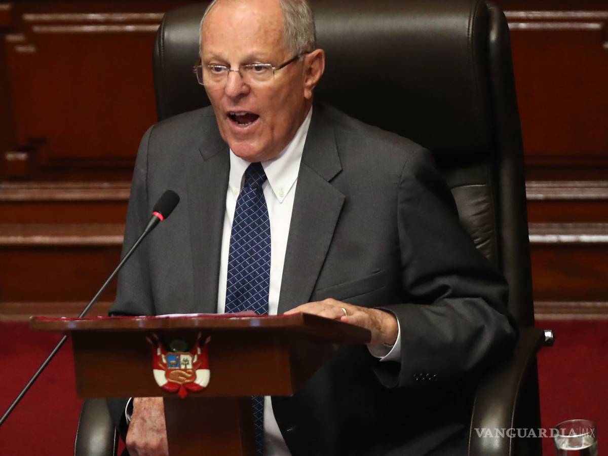 $!Pide Kuczynski al Congreso "salvar la democracia”