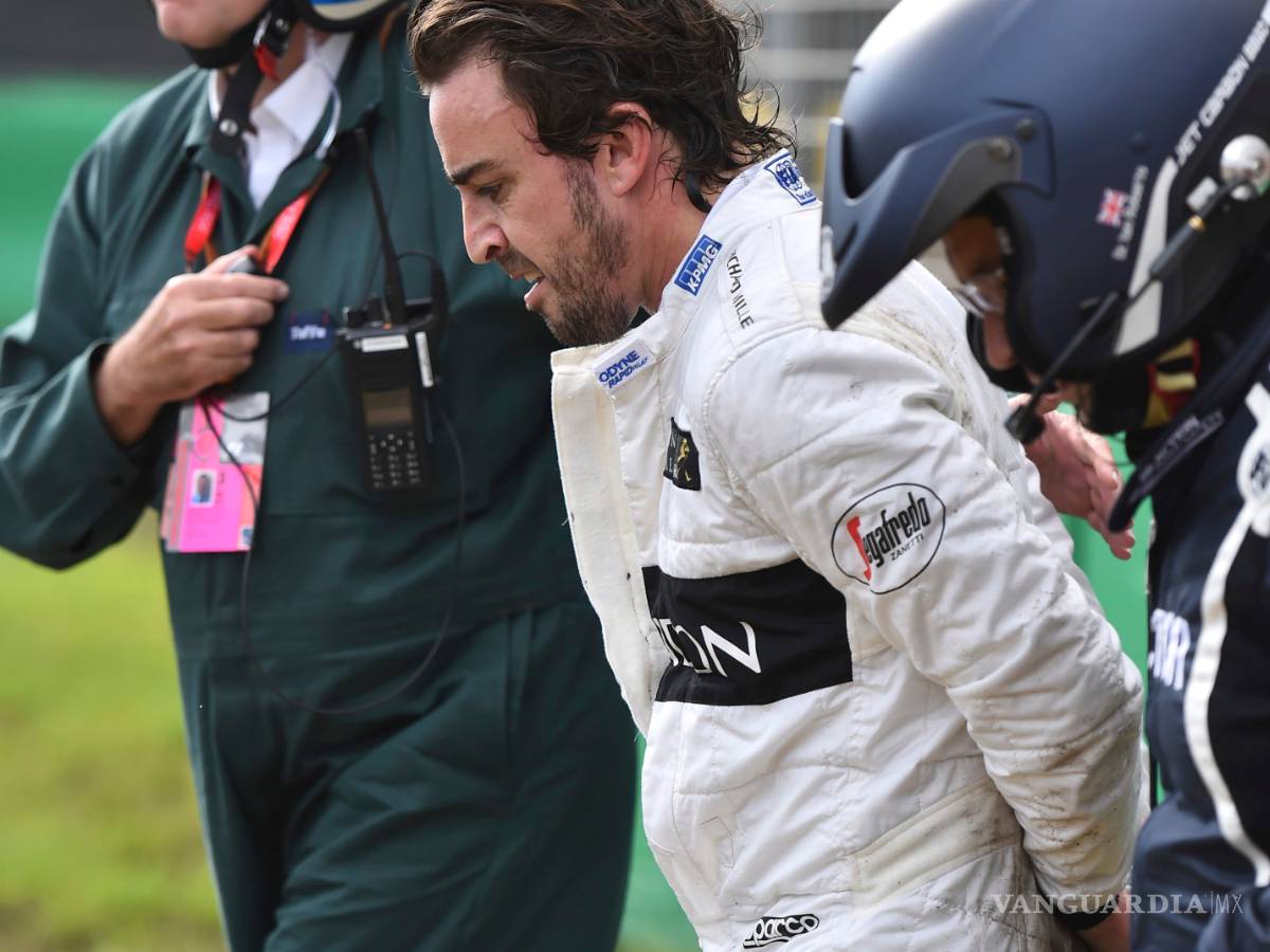$!Alonso sufre un espectacular choque en el GP de Australia (VIDEO)