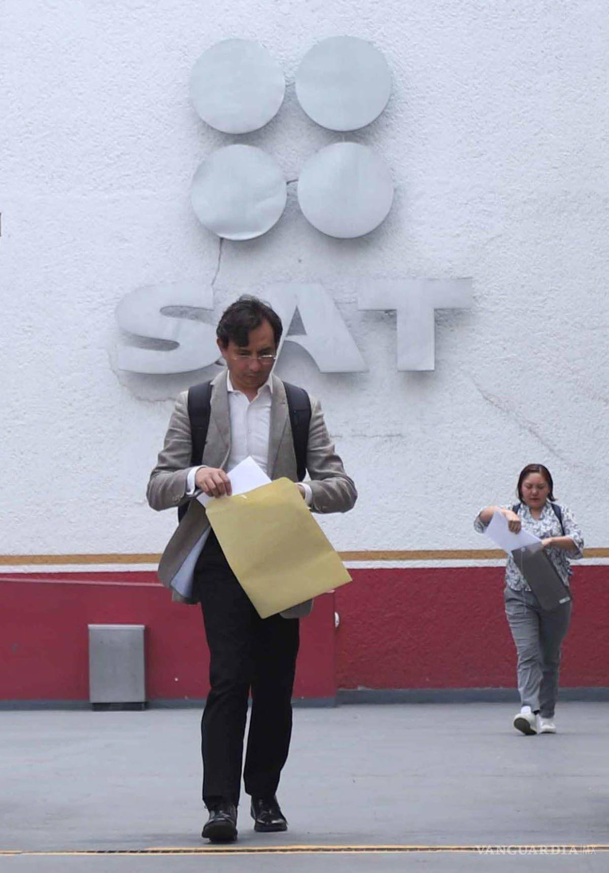 $!Estas armas que tendrá el SAT coincidirán con nuevos jueces, elegidos por los acordeones.