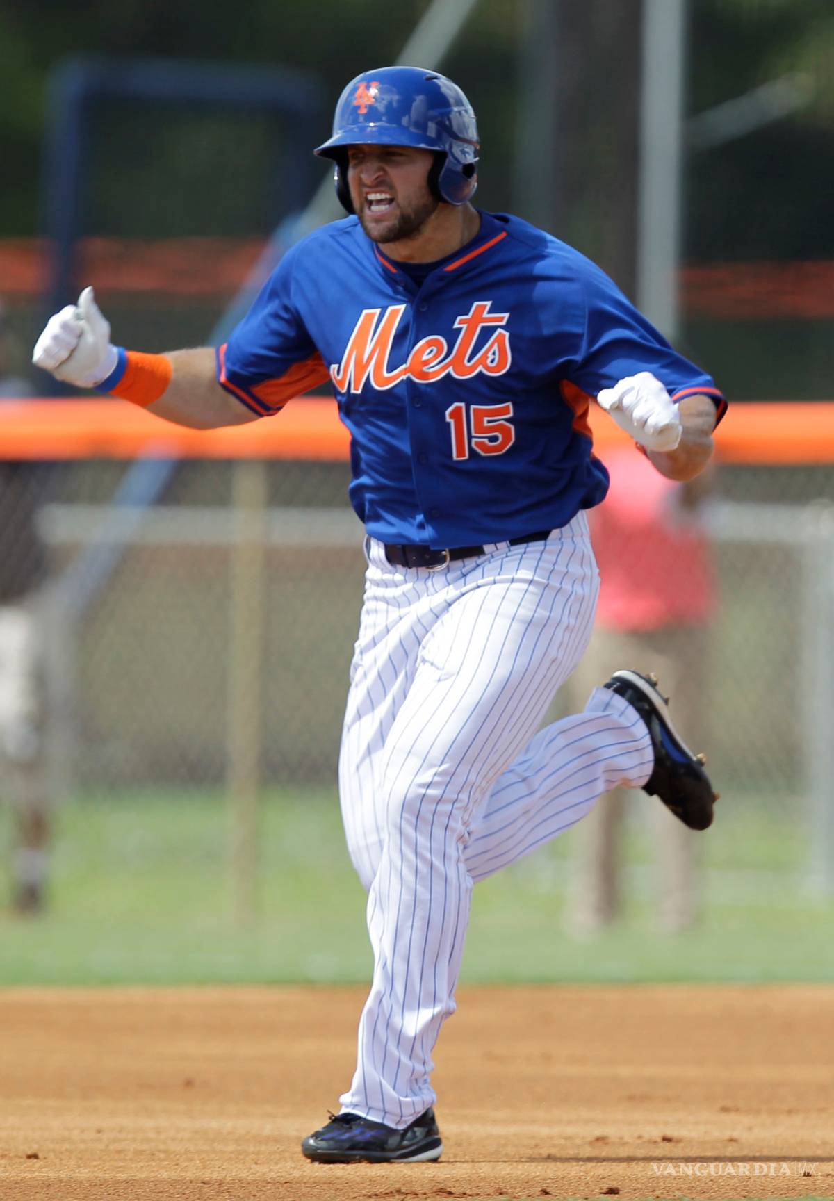 $!Tim Tebow conectó su primer home run con Mets