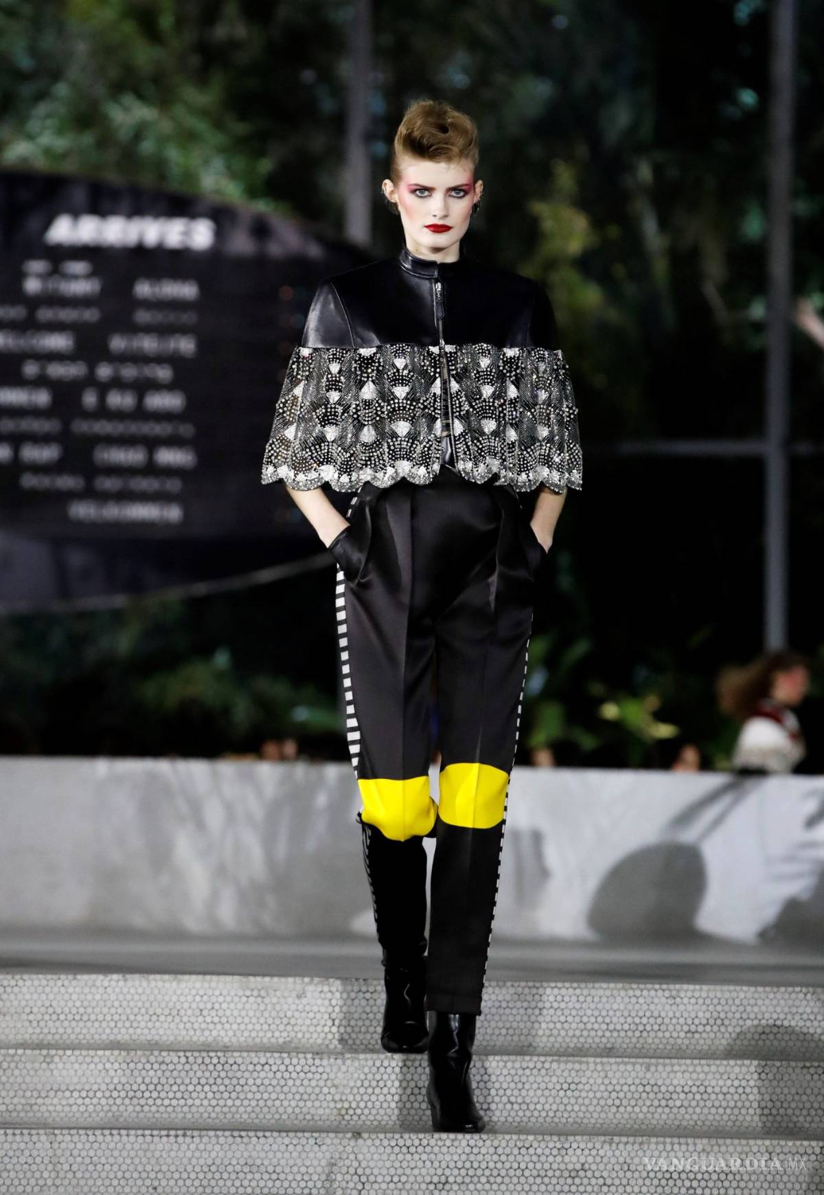 $!Louis Vuitton presenta una ecléctica colección crucero en el aeropuerto JFK