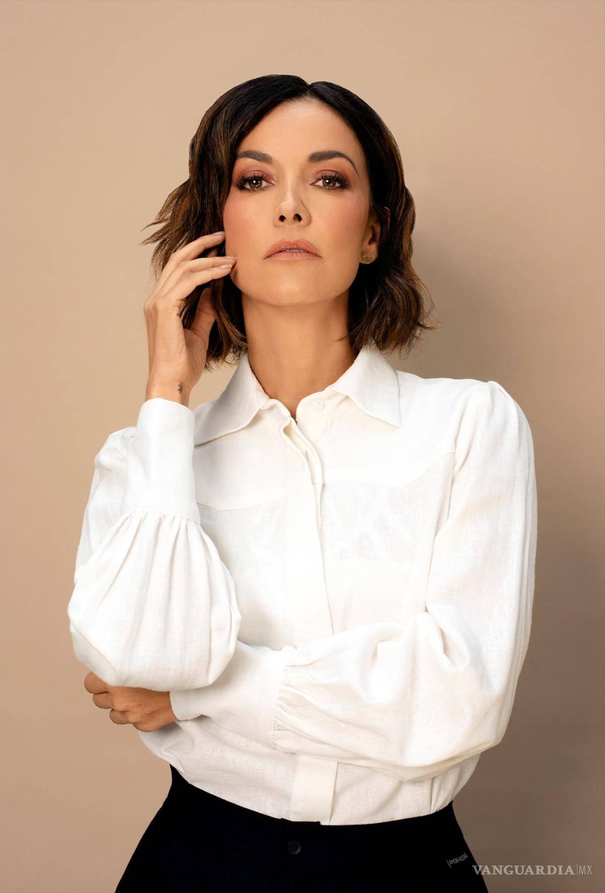 $!La actriz Rocío Verdejoen la Ciudad de México (México). Fue como si no hubiera pasado el tiempo, asegura en entrevista con Efe la actriz mexicana Rocío Verdejo sobre el estreno de Matando cabos 2 a casi dos décadas de la primera entrega. EFE/Karla Bocanegra