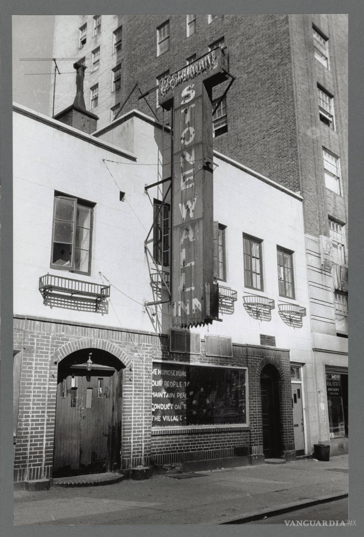$!Rebelión en el bar Stonewall Inn, así nació el DÍA del ORGULLO GAY