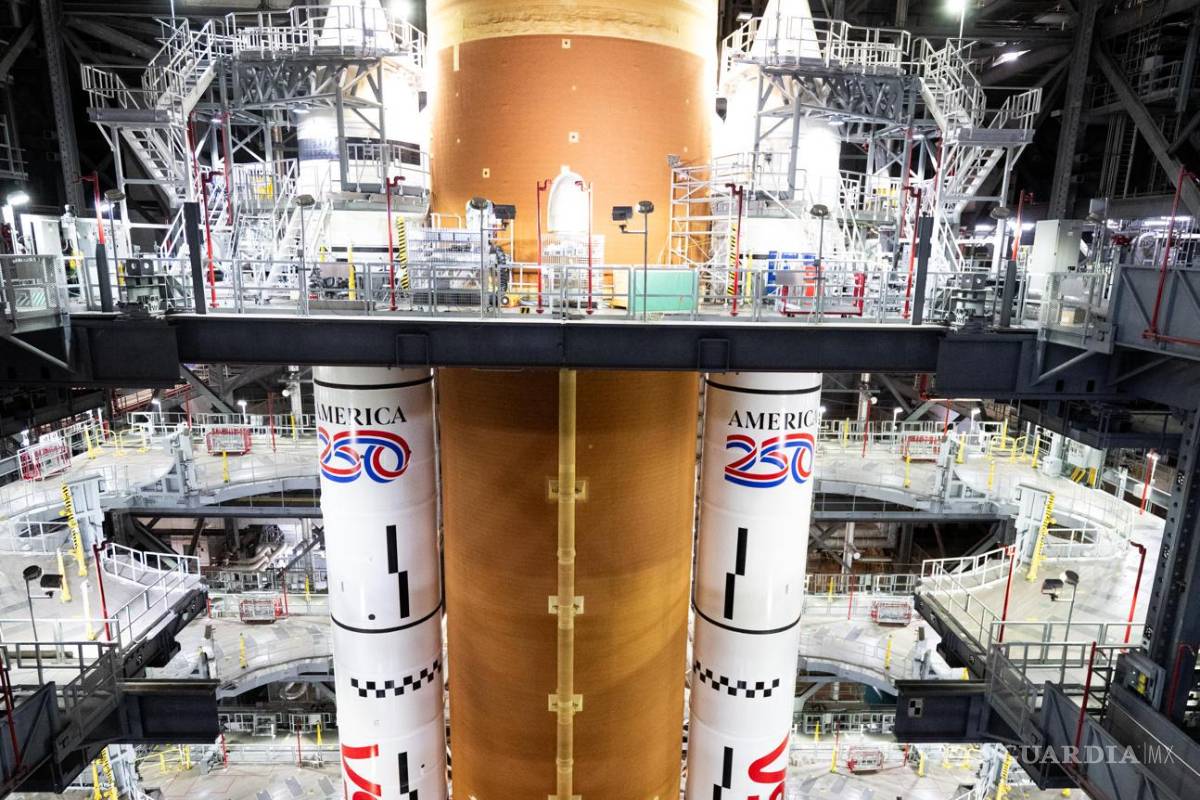 $!En medio de las inusuales bajas temperaturas en Florida, la NASA prevé realizar este sábado el ensayo en frío de la misión Artemis II.