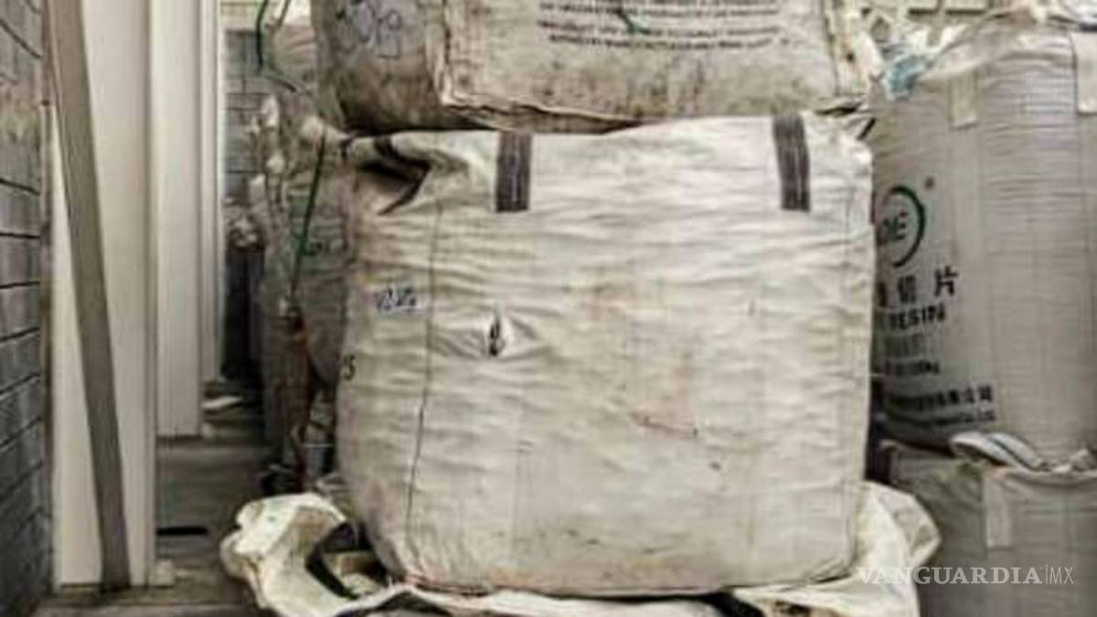 Robo de carga a trailero en la carretera Mty-Saltillo lleva a cateo de bodega, en NL