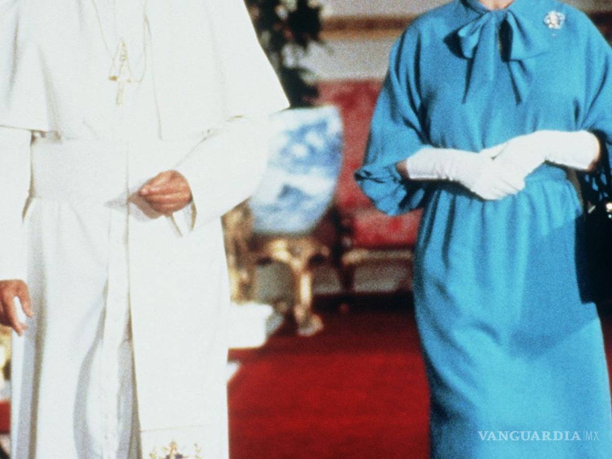 $!La vida de la Reina Isabel II en 20 icónicas fotografías