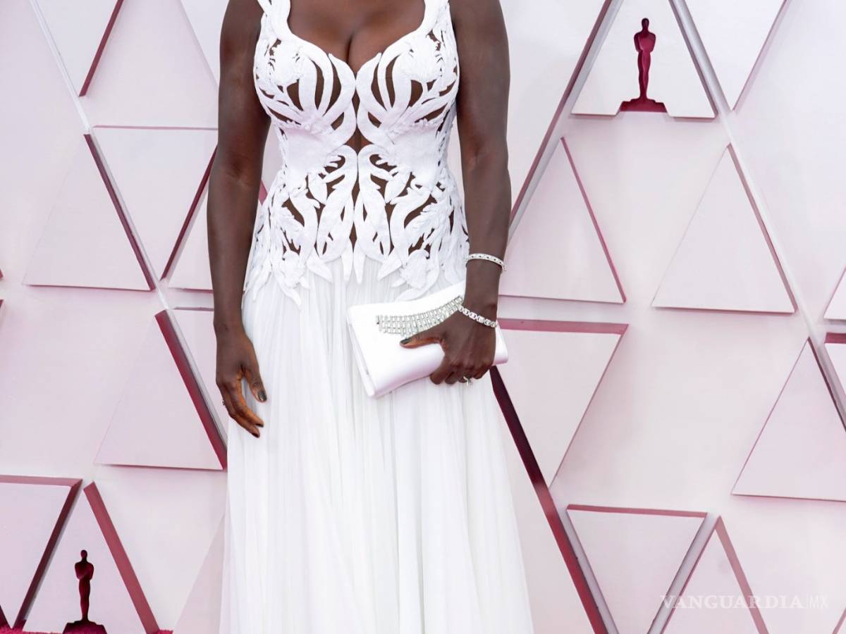 $!Con mucha joyería y sin cubrebocas: Los protagonistas de la Alfombra Roja de los Oscar 2021