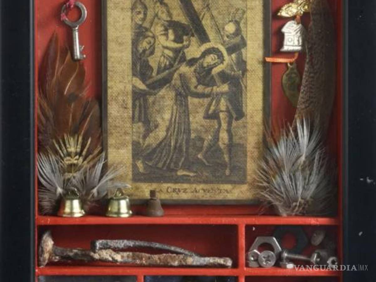 $!“Devociones Enclaustradas”, a cargo del arquitecto Arturo Villarreal Reyes utilizó la técnica del ensamblaje.