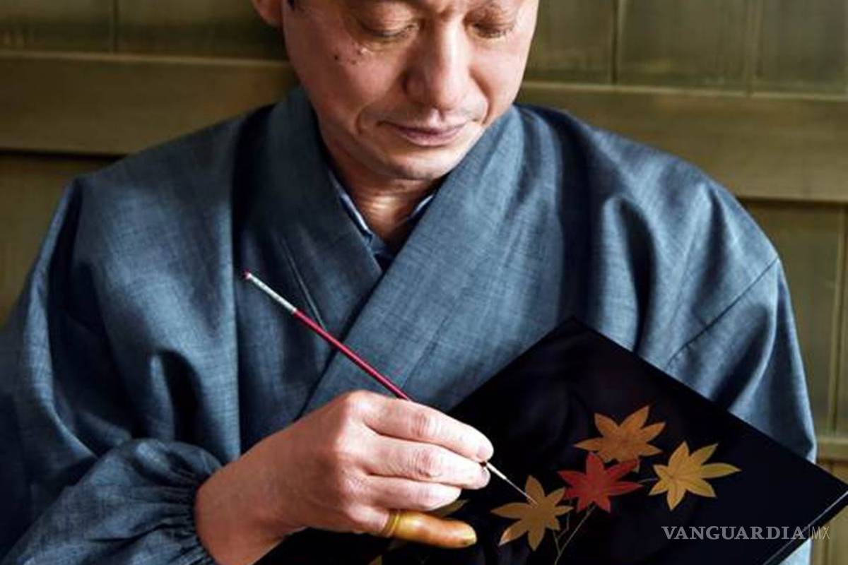 Urushi, arte milenario que no pierde sus raíces