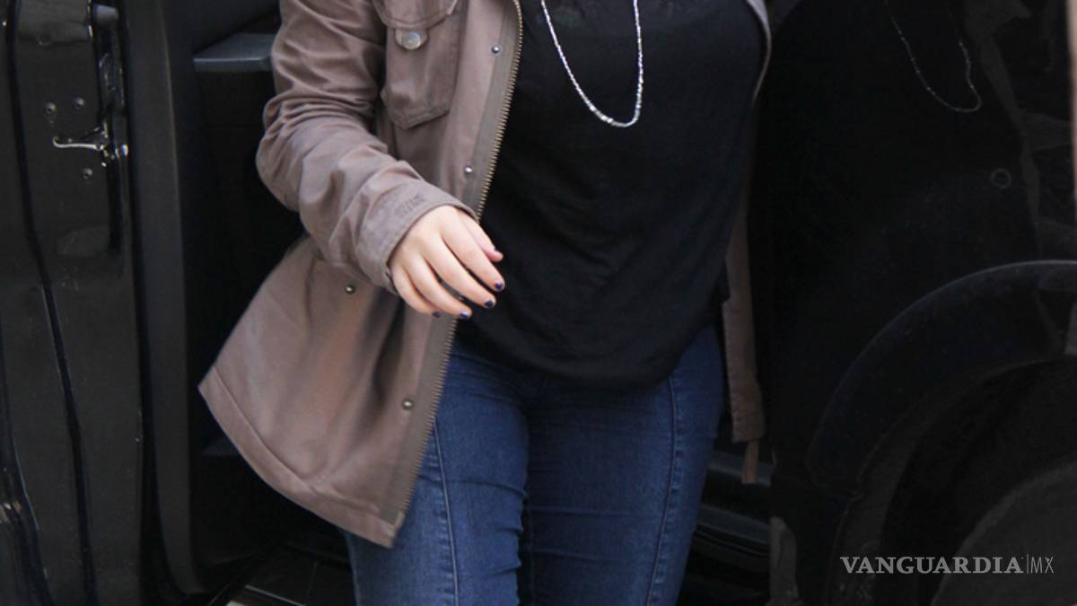 Se casa hija de Tom Cruise y no lo invita a la boda