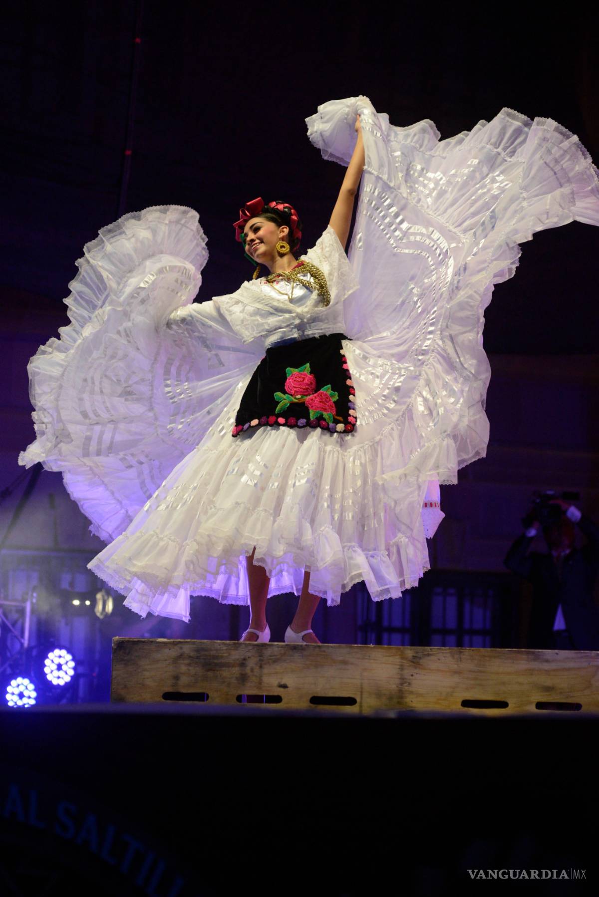 $!Ballet de Amalia Hernández cautiva a Saltillo