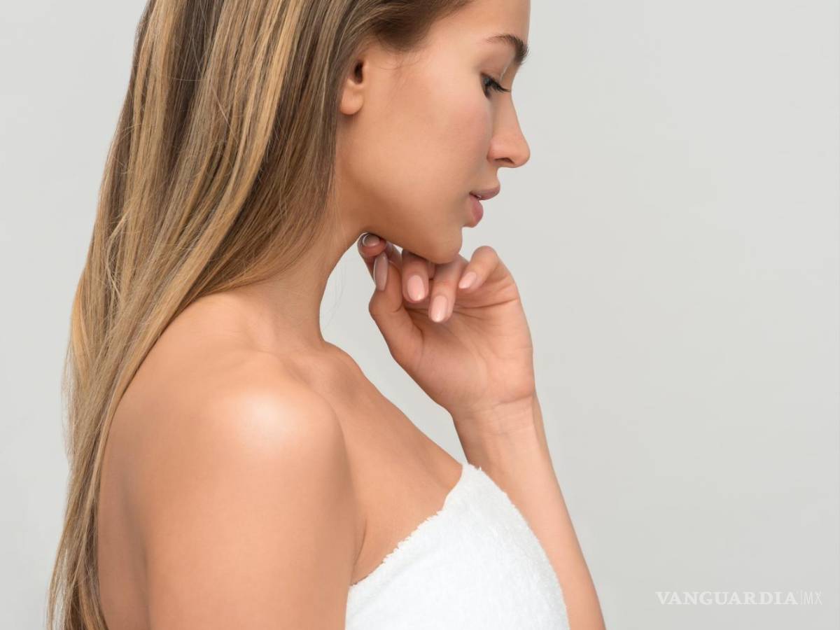 $!Mujer en actitud reflexiva.