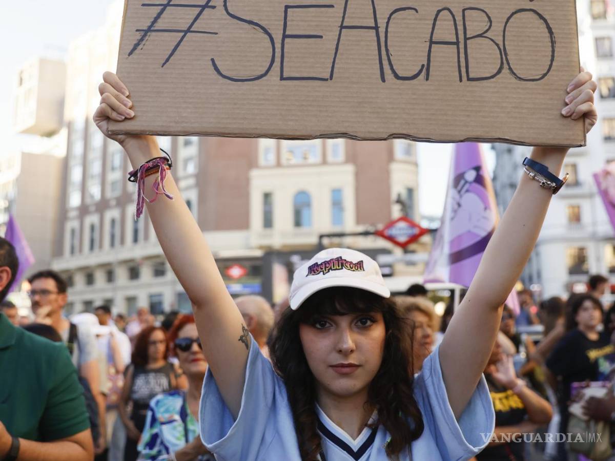 $!“Contigo Jenni (Hermoso). Con las campeonas del mundo. Por un deporte libre de violencias machistas. #SeAcabó”, fue como convocaron en redes para dicha marcha.