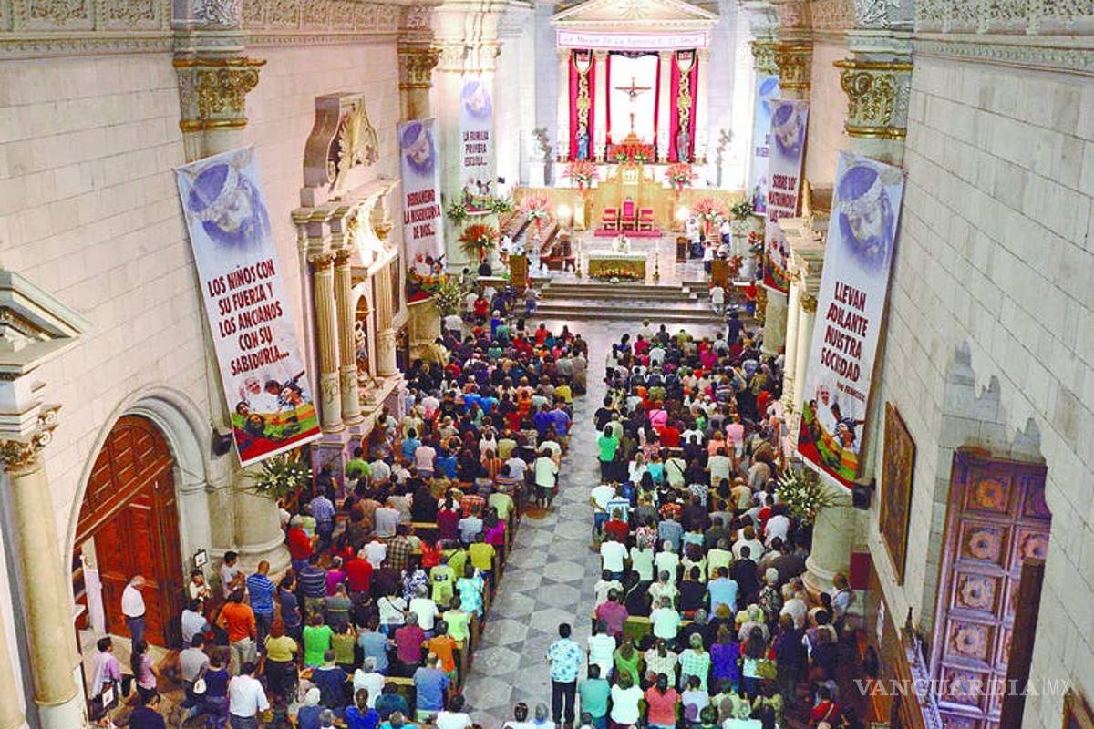 Resienten comerciantes de Saltillo pérdidas por 2 mdp por cancelación de fiesta patronal del Santo Cristo