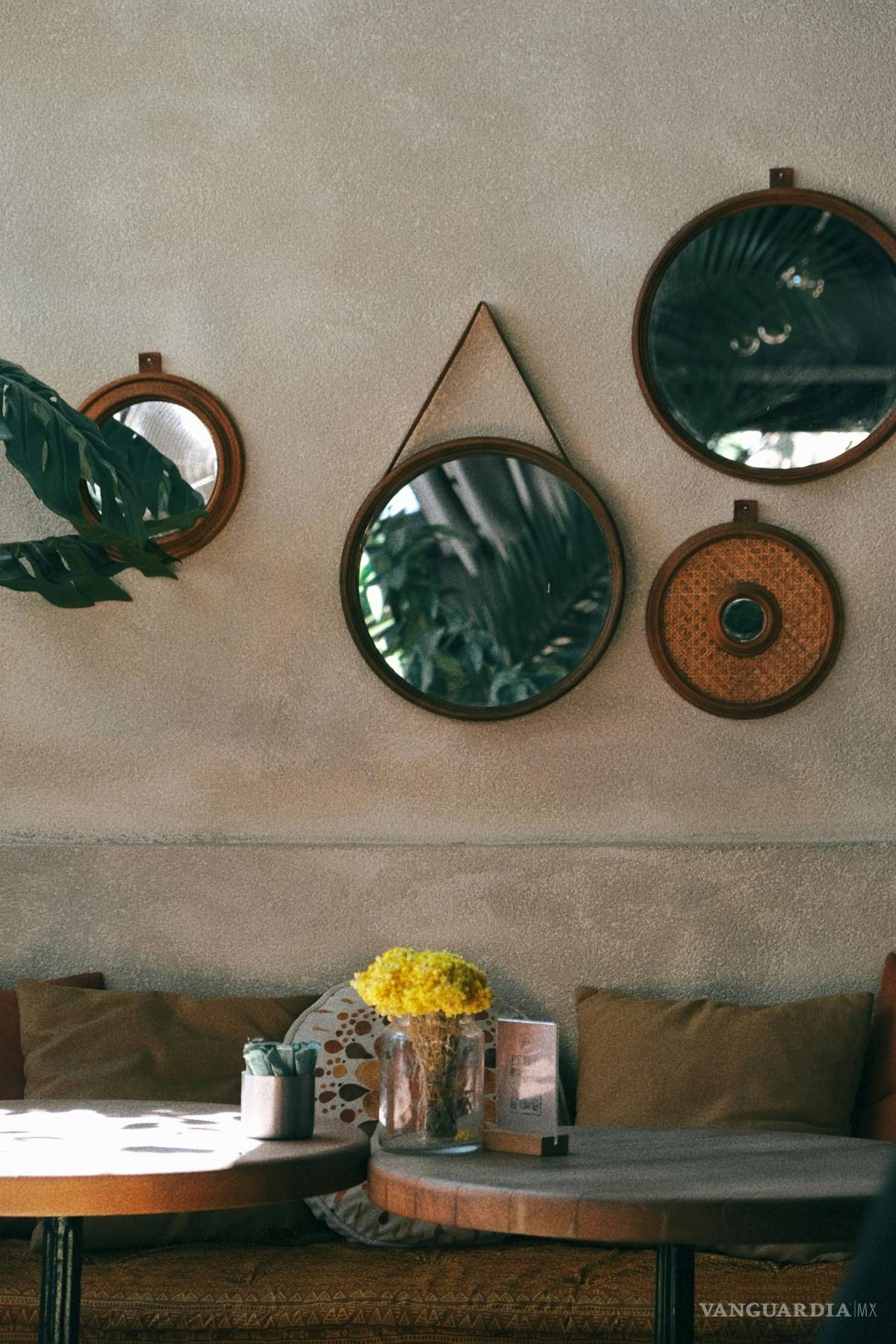 $!El tamaño de los espejos es importante para ganar espacio e iluminación.