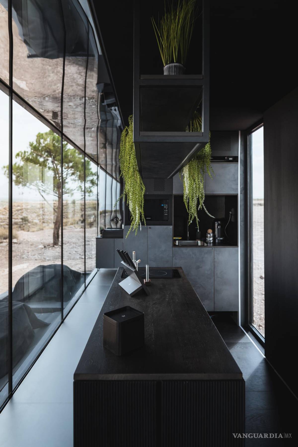 $!Interior del District Hive, cocina-comedor.