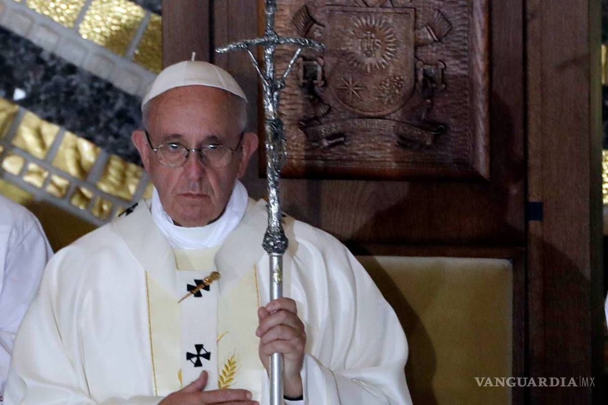 $!Insta el Papa a sacerdotes evitar “pedestales de poder”