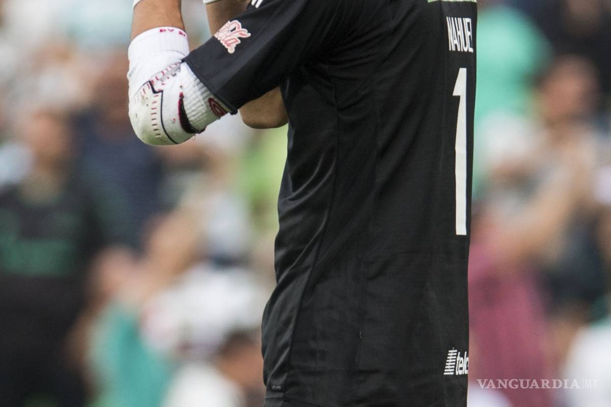 Nahuel Guzmán 'se despide de su afición' y en Argentina no lo quieren para ir al Mundial