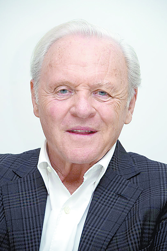Anthony Hopkins cree en el más allá