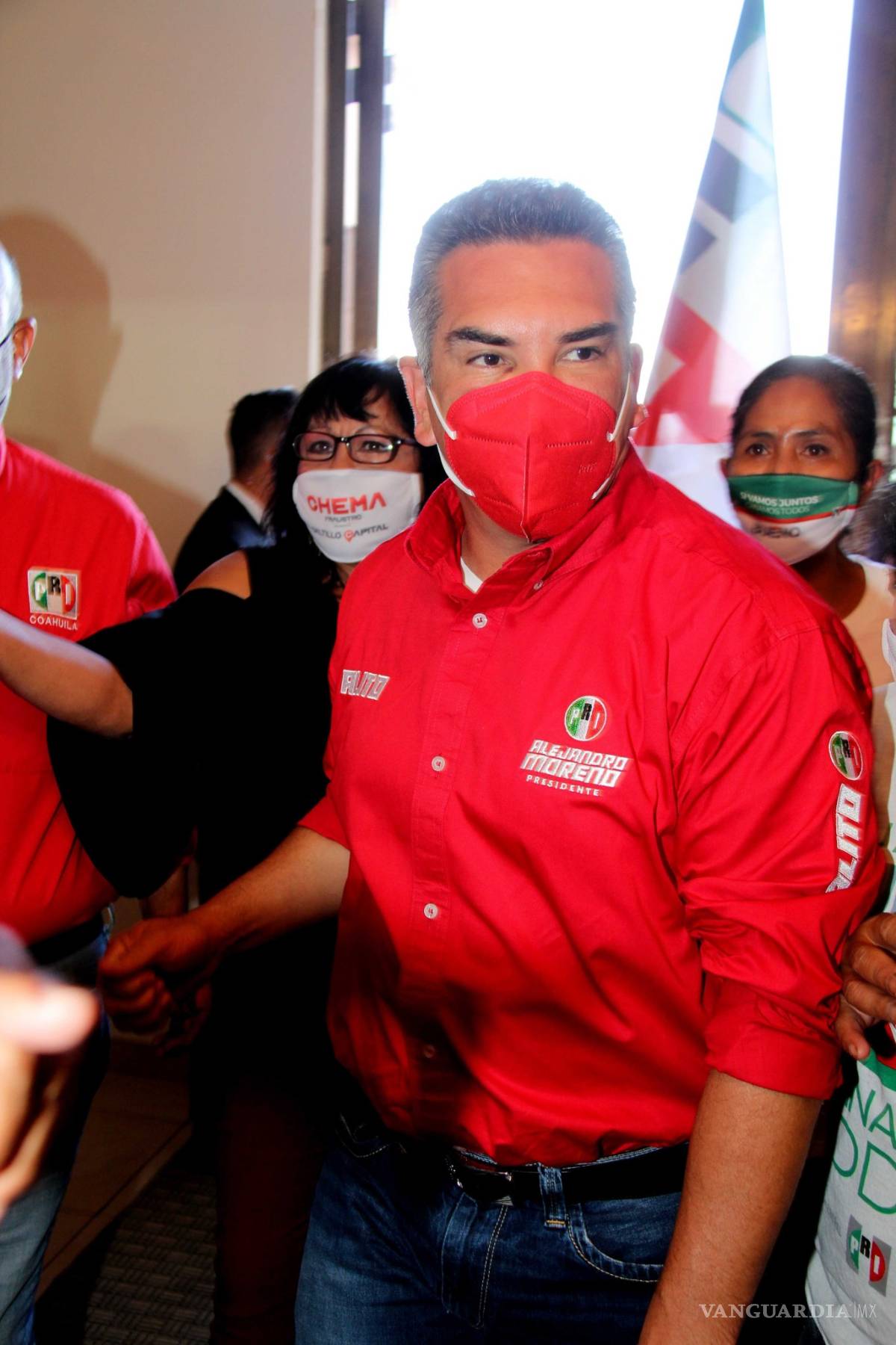 $!'Prefiero ser payaso a que me digan ladrón', responde Armando Guadiana al dirigente nacional del PRI