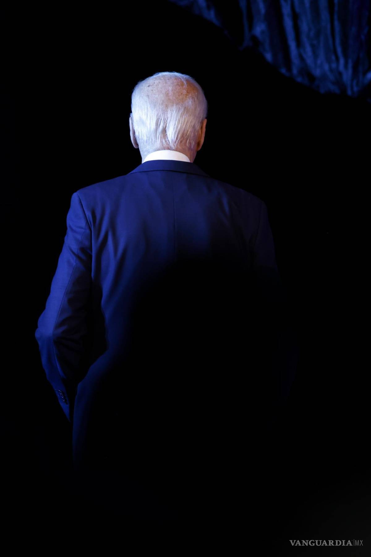 $!De acuerdo al The New York Times, el presidente estadounidense, Joe Biden parece que ahora más dispuesto a escuchar a quienes le aconsejan que la abandone.