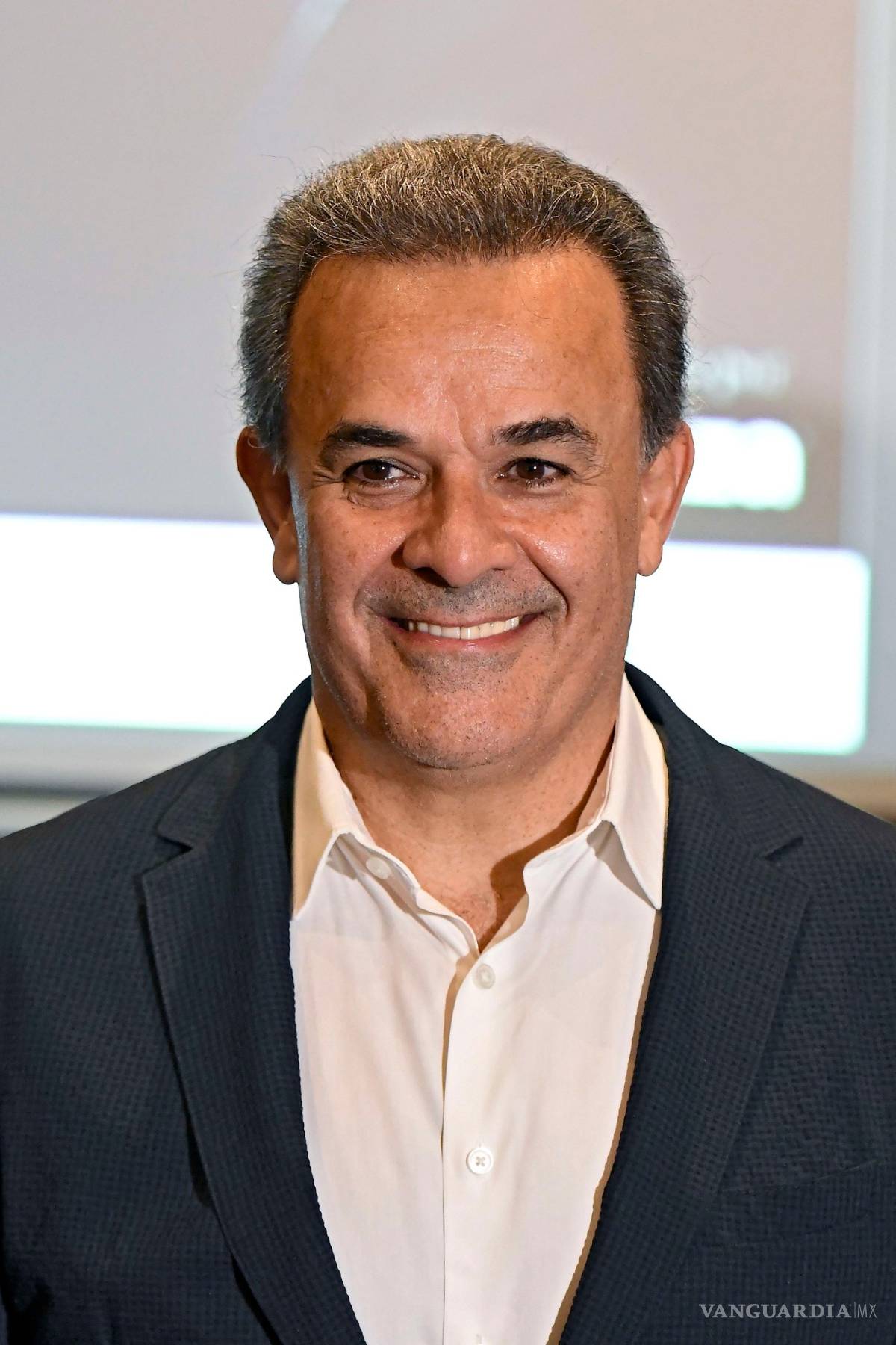 $!Rendirá homenaje a Manzanero: Fernando de la Mora invita a su concierto en Saltillo