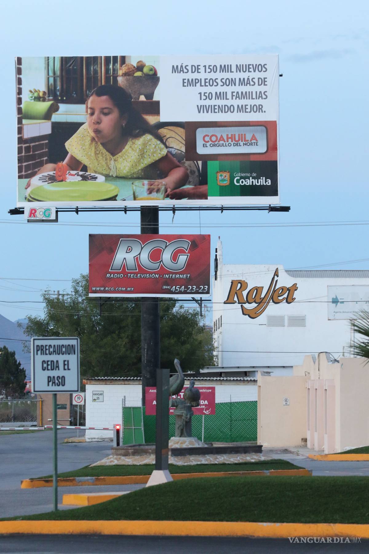 $!¿Cuánto cuesta colocar un espectacular en Saltillo?