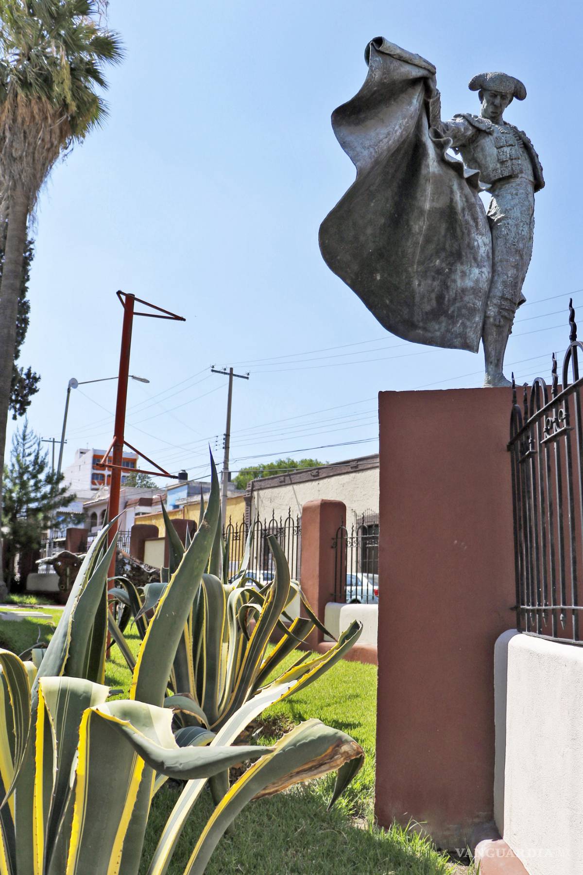 $!Taurinos critican el museo del toro en Saltillo