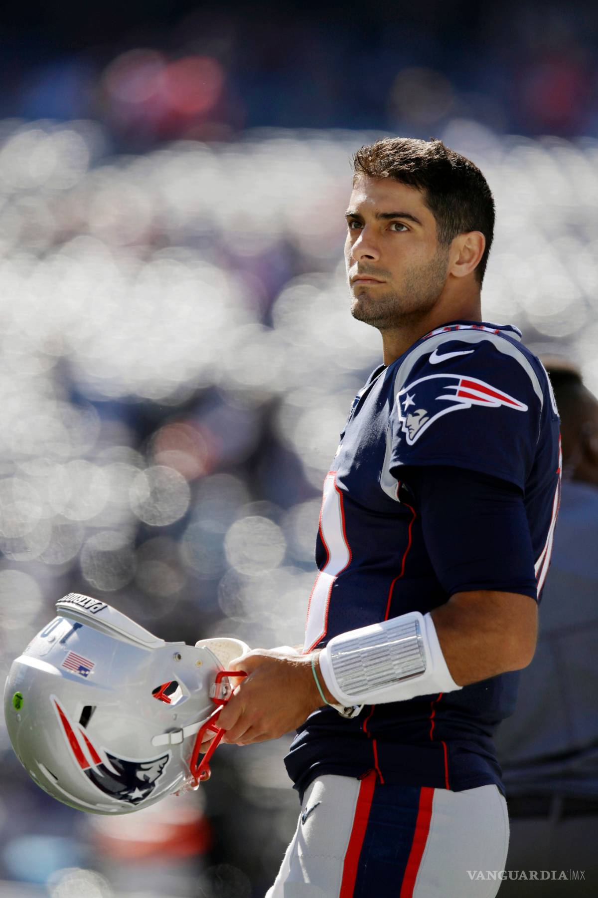 $!49ers fichan al quarterback Jimmy Garoppolo
