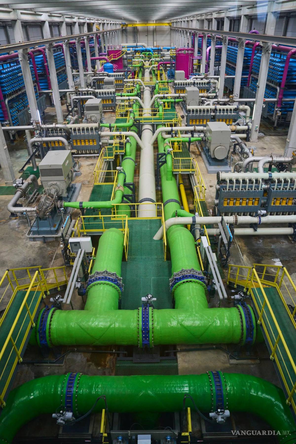 $!Vista de la estación de ósmosis de la desalinizadora del Prat de Llobregat (Barcelona), el pasado abril.