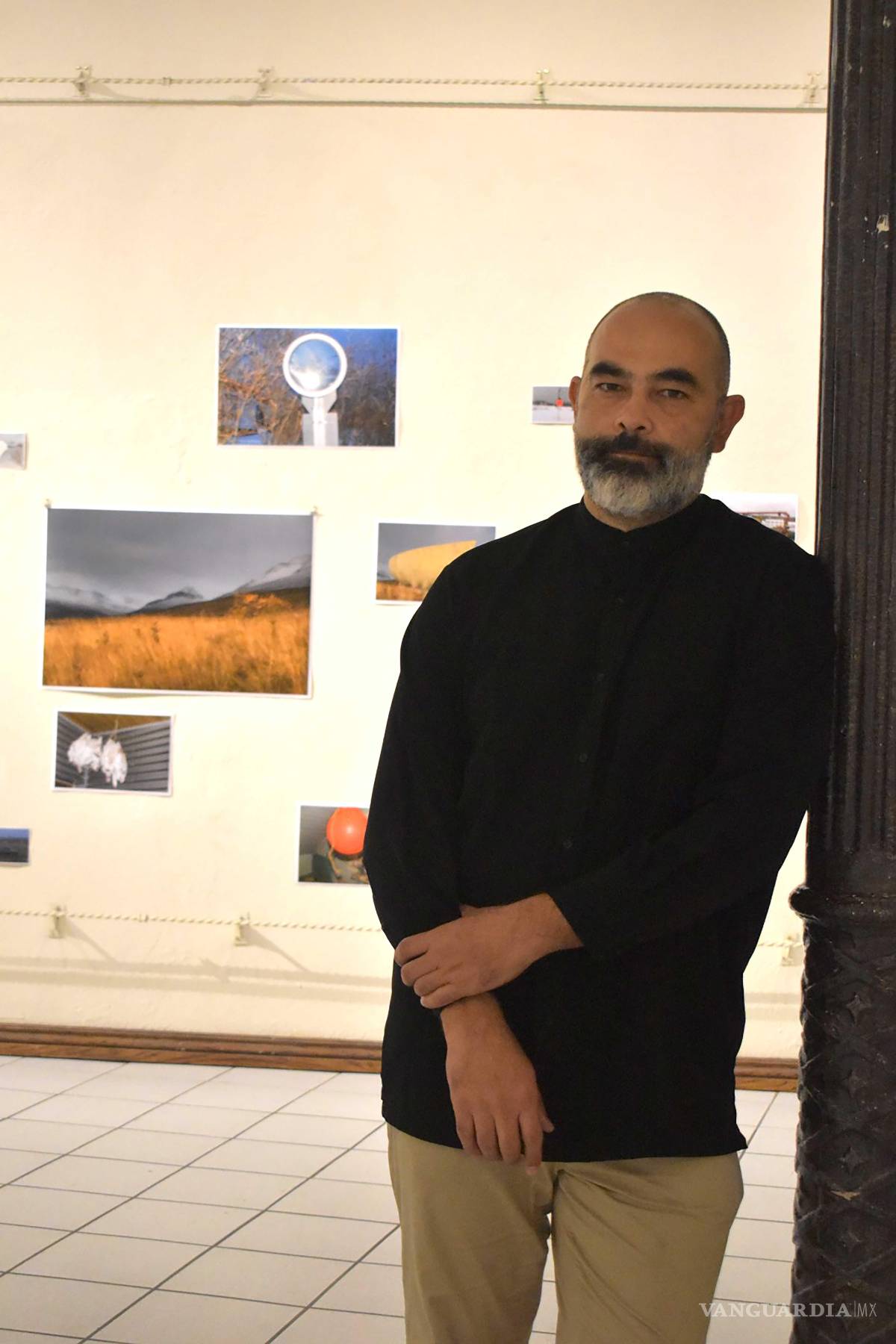 $!Alfredo Esparza fotografía la decadencia y resistencia rural de Islandia, tan parecida a la de Coahuila
