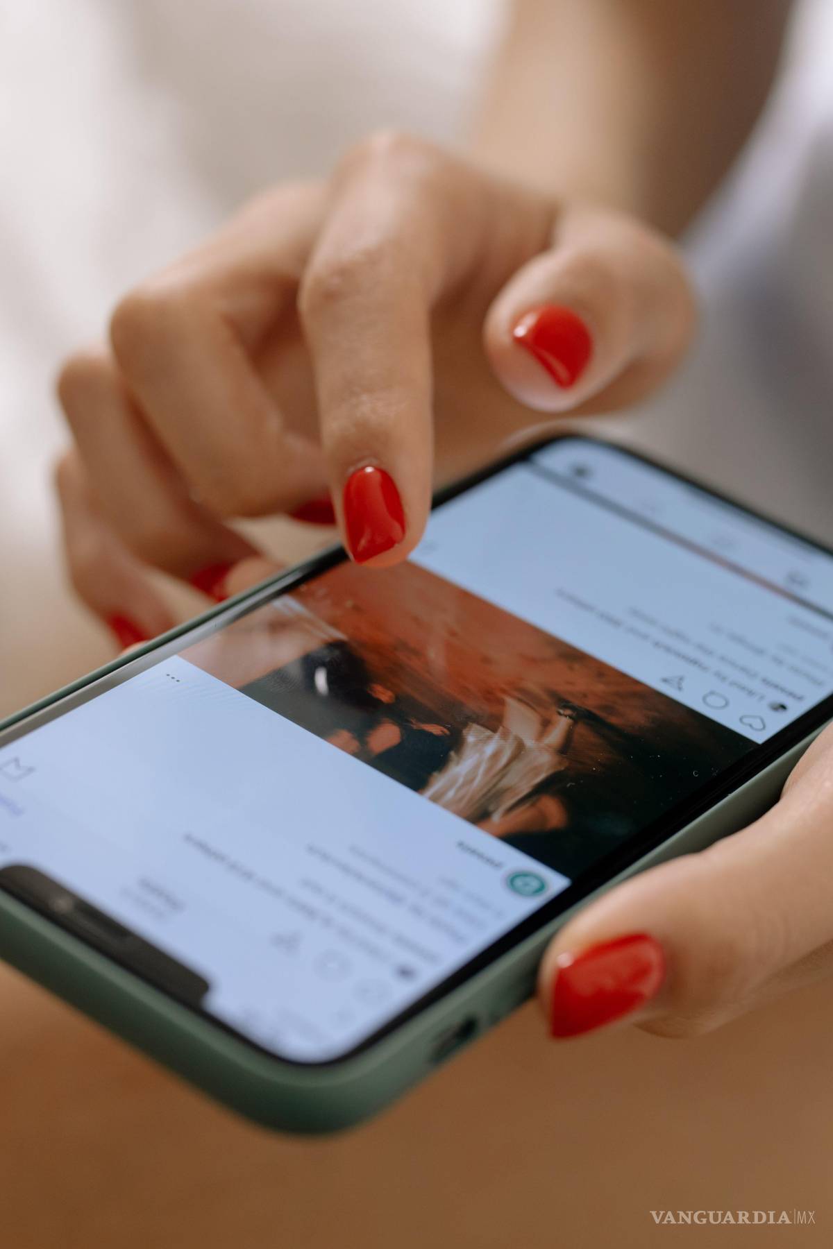 $!Las búsquedas dentro de plataformas como Instagram se inclinan cada vez más hacia la identificación de palabras clave en el texto, restando peso a las tradicionales etiquetas para ganar visibilidad.