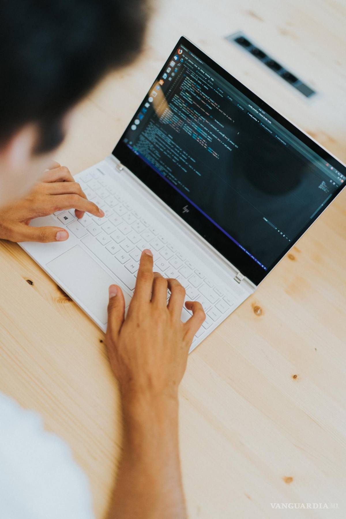 $!la cantidad de datos personales que facilitamos y movemos en internet es muy elevada y eso tiene y tendrá sus consecuencias si no lo sabemos gestionar.EFE/Ironhack