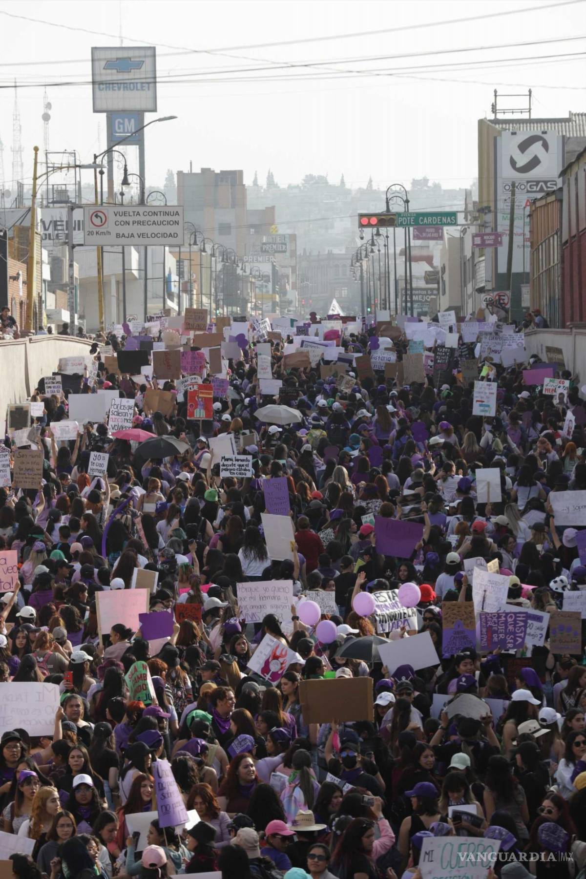 $!La respuesta a la convocatoria para la marcha del 8M en Saltillo fue mayúscula.