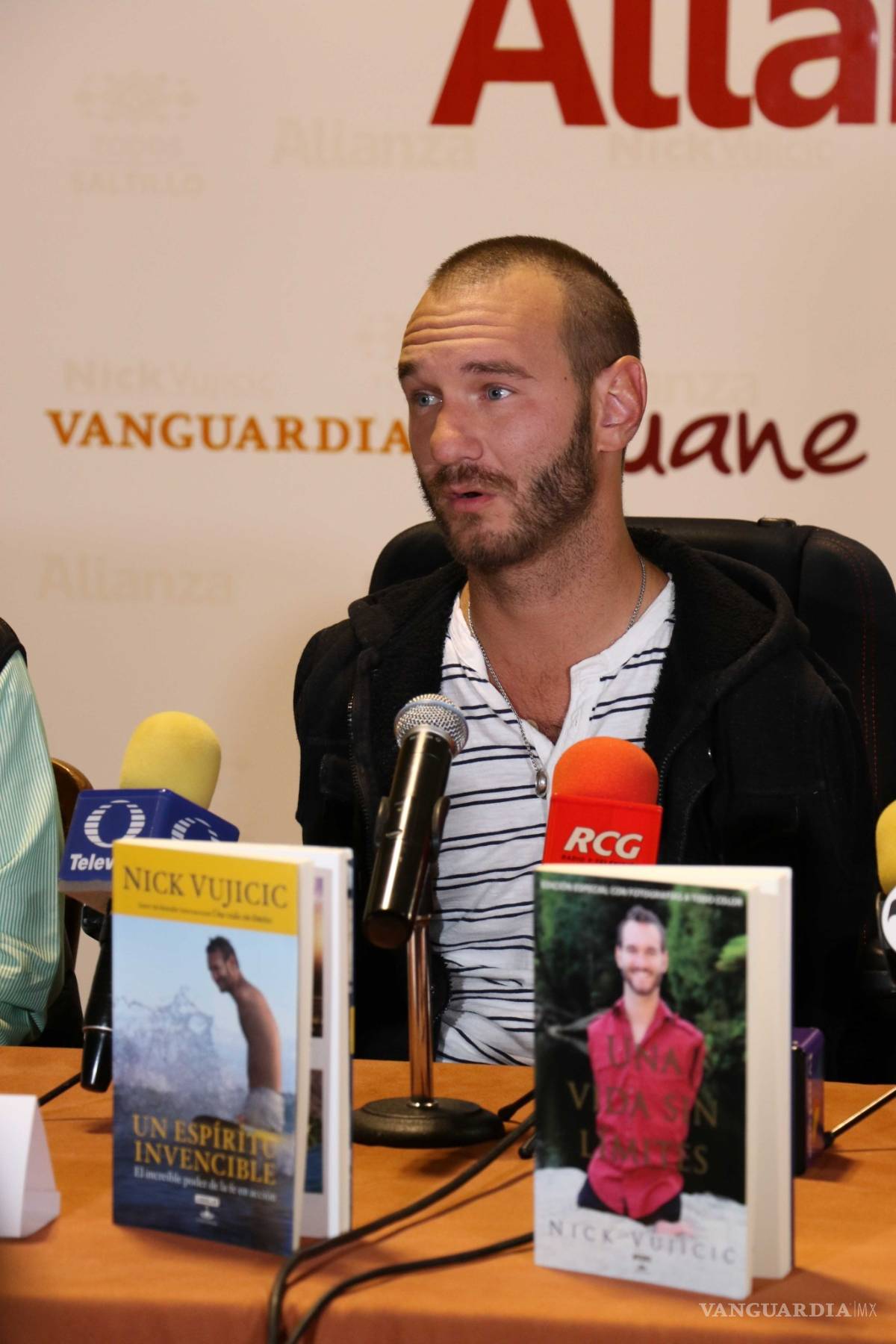 $!Pide Nick Vujicic destacar valores para superar problemas