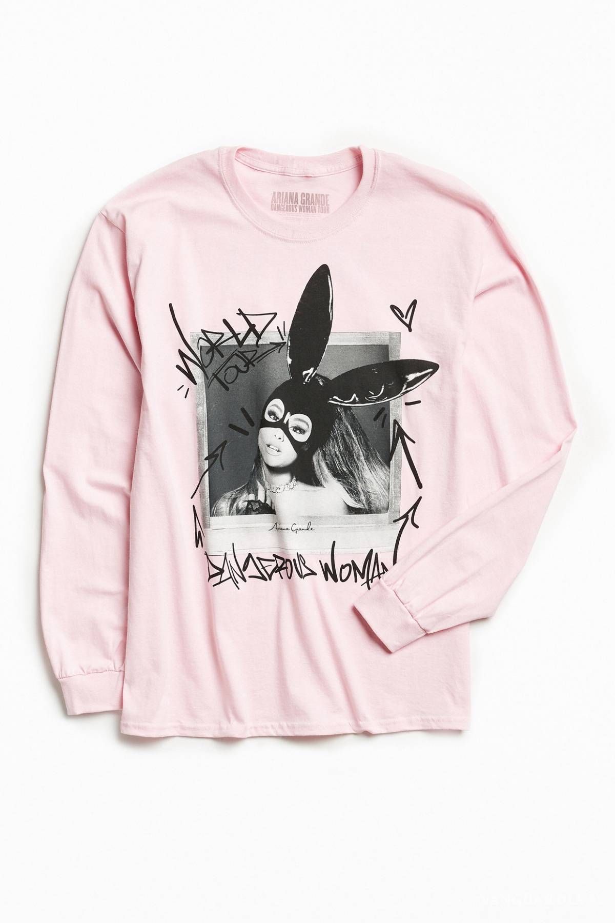 $!Ariana Grande y Urban Outfitters revelan colección exclusiva de ropa del Tour Dangerous Woman