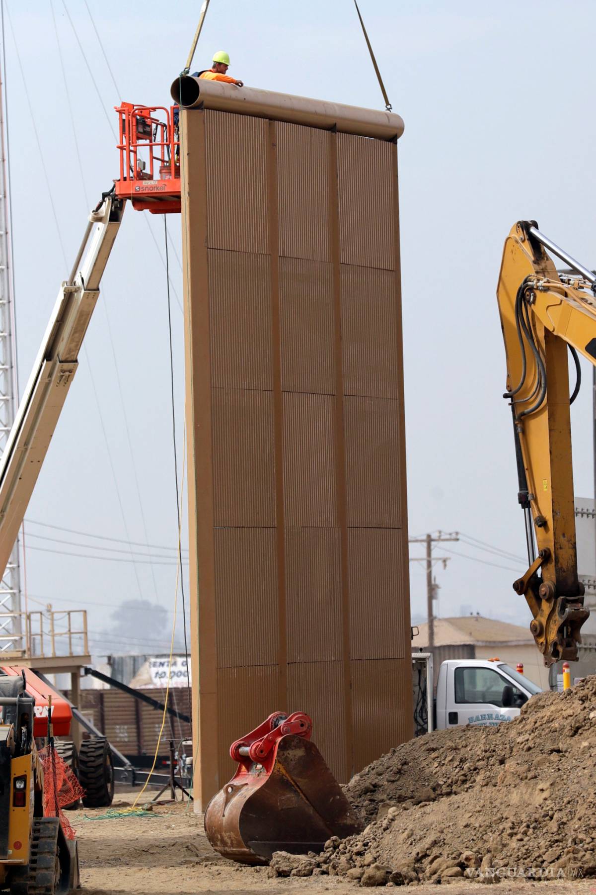$!Un muro fronterizo alto sería impenetrable, según funcionarios de EU
