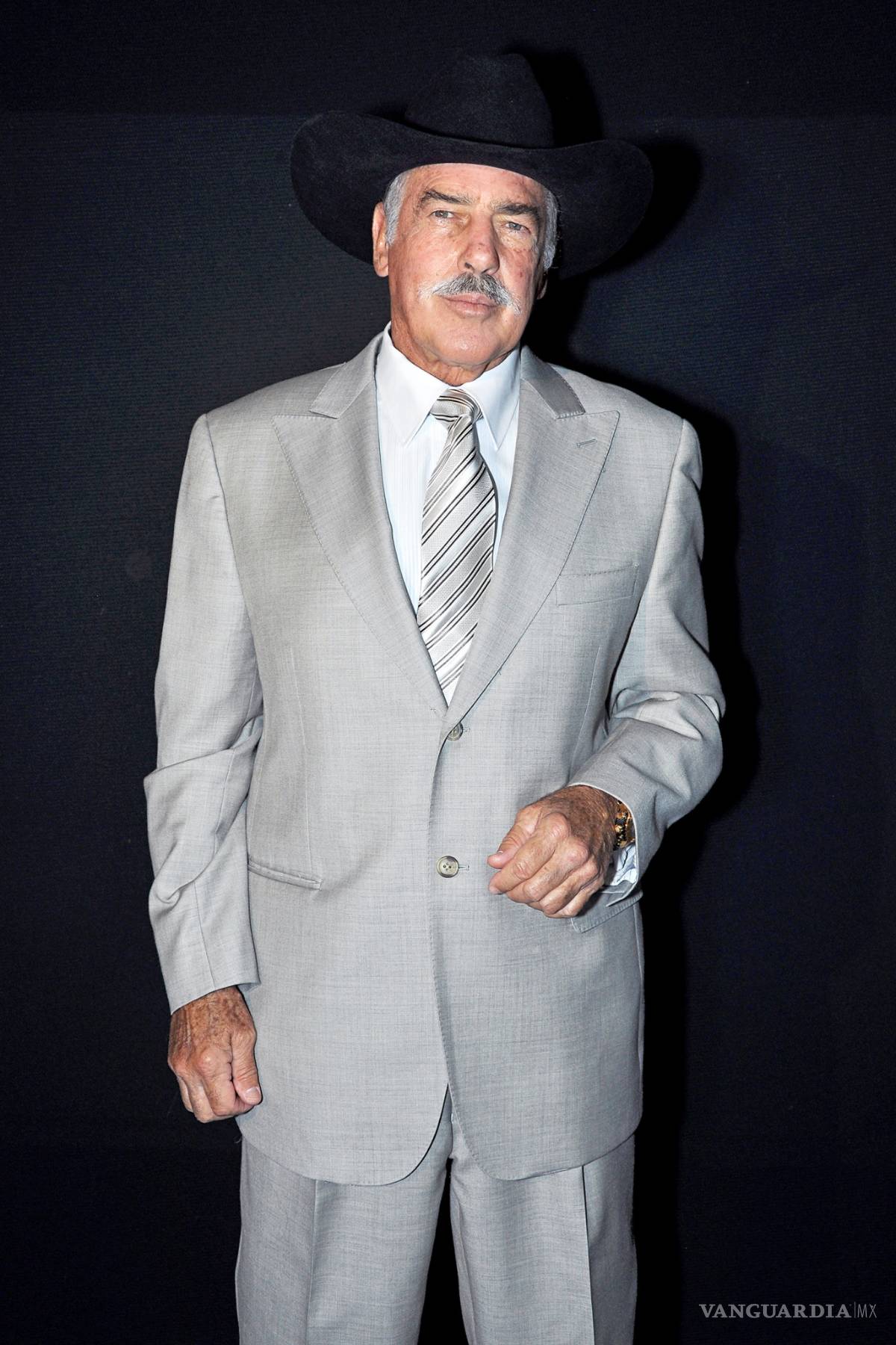 $!Luisito Rey intentó deshacerse de Marcela, la mamá de Luis Miguel: Andrés García