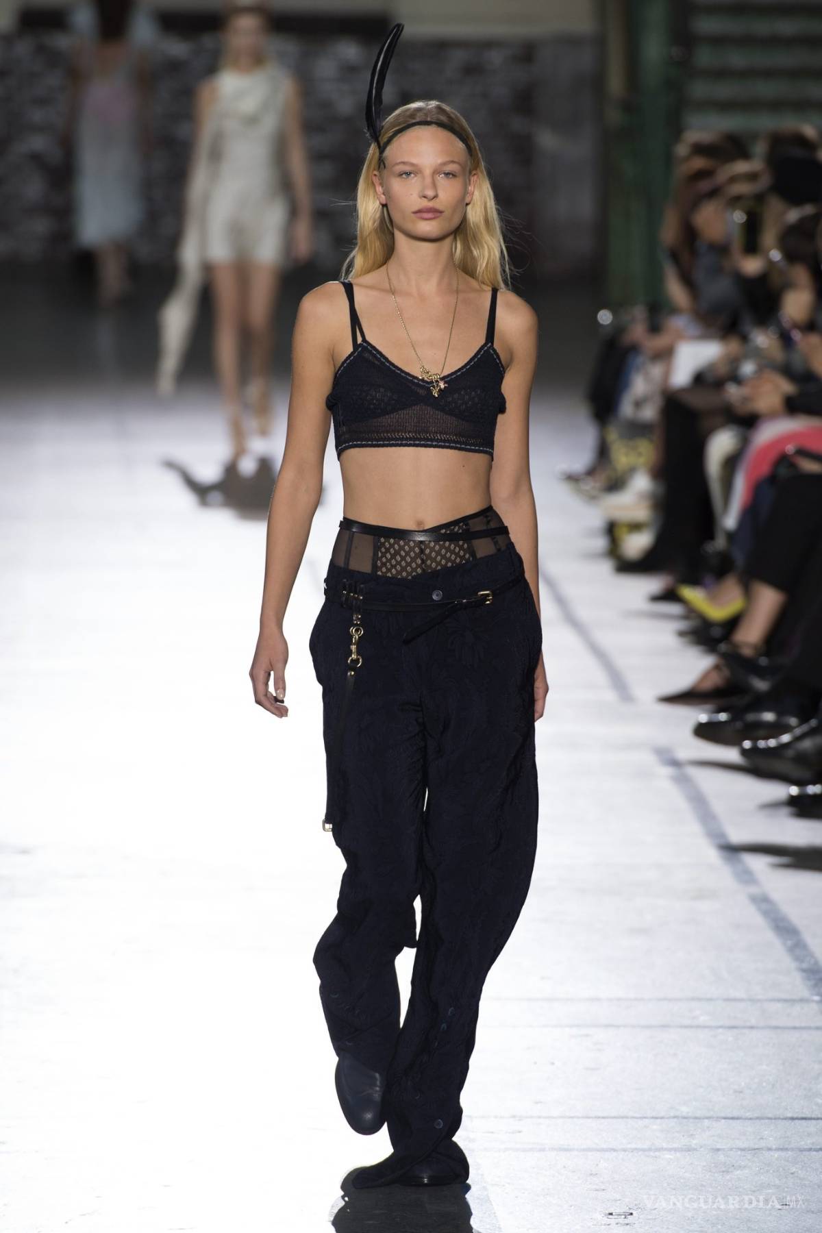 $!París impone carácter en la semana de la moda