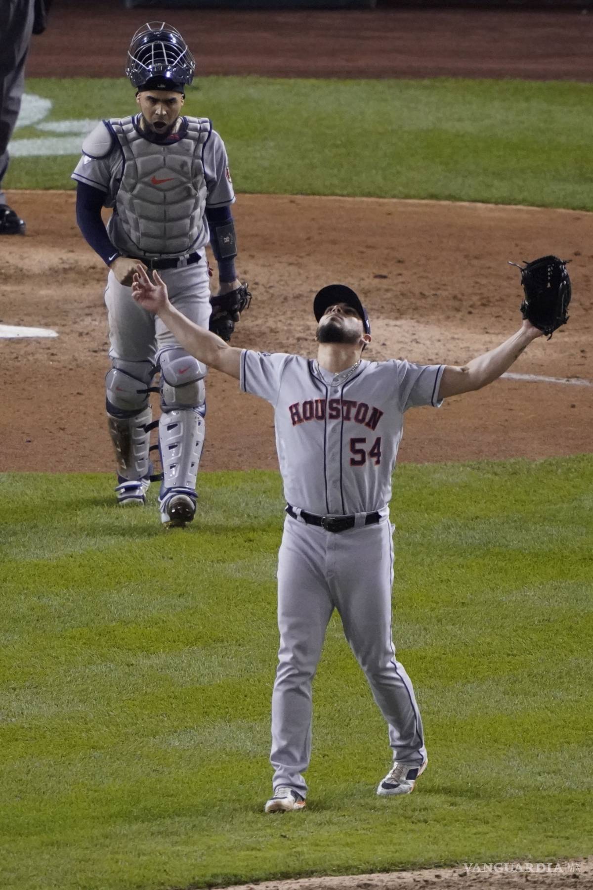 $!Los Astros reviven y vuelven a la pelea