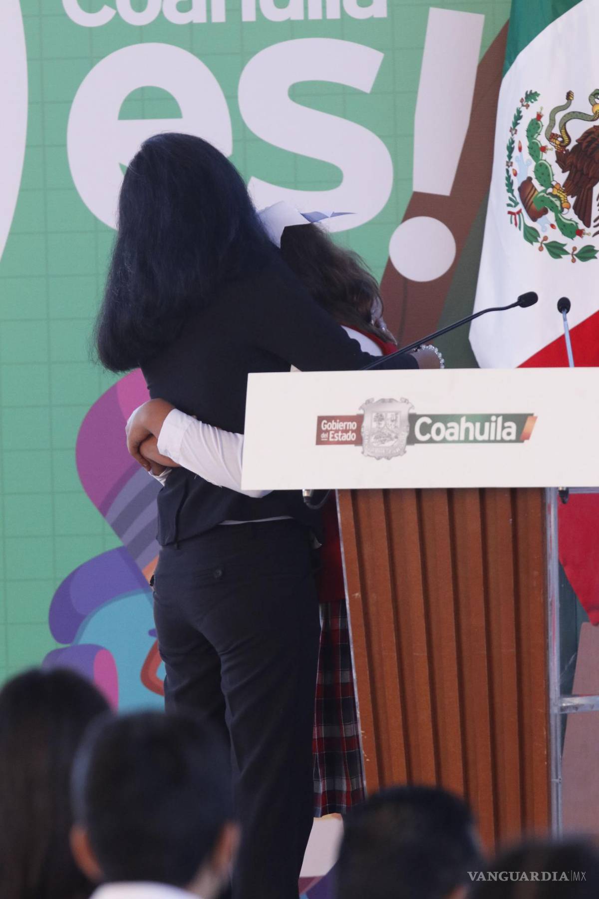 $!Son víctimas de acoso al tomar clases virtuales