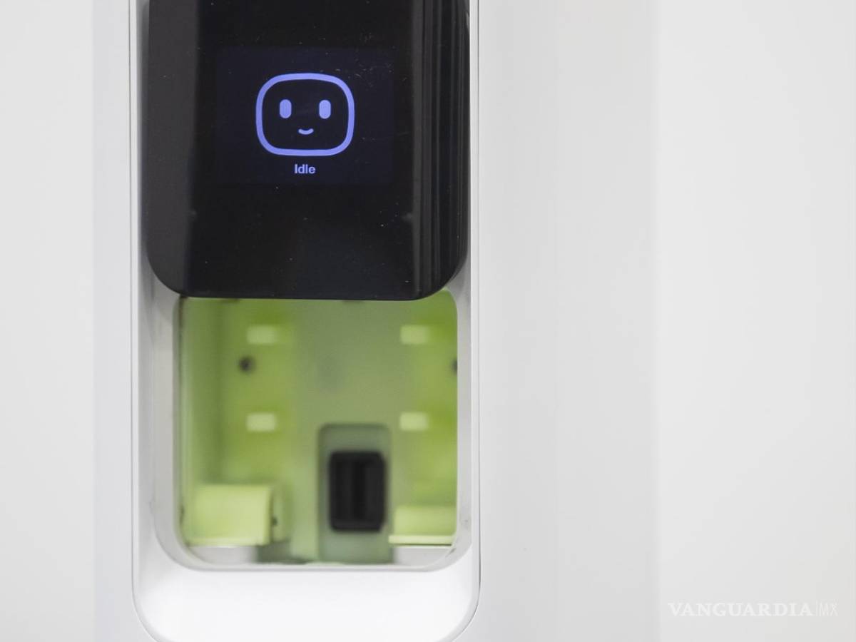 $!Fotografía del mini laboratorio presentado por científico mexicano Octavio García en Ciudad de México (México).