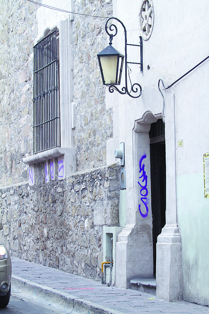 Saltillo castiga con 10 años de cárcel a graffiteros que dañen monumentos históricos