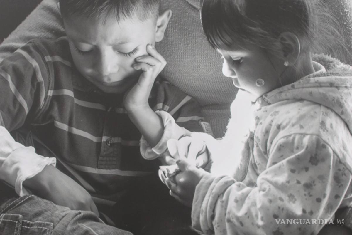 El dolor de la ausencia, galería retrata angustia de familiares en búsqueda de desaparecidos