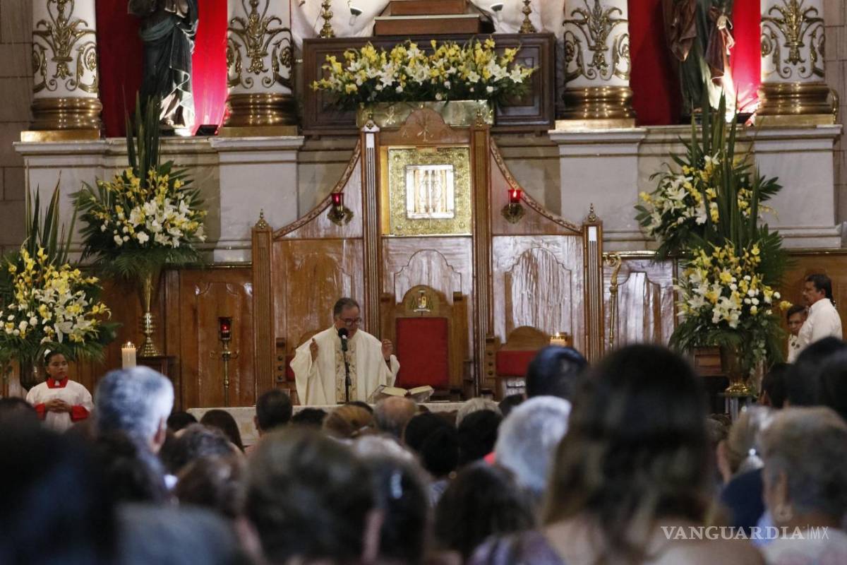 Nuestro Santo Cristo; nuestro Cristo santo