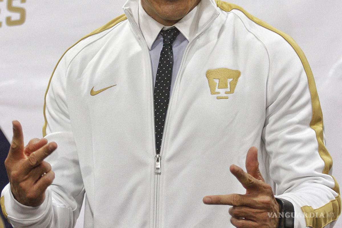 KISS festeja llegada de Palencia a los Pumas