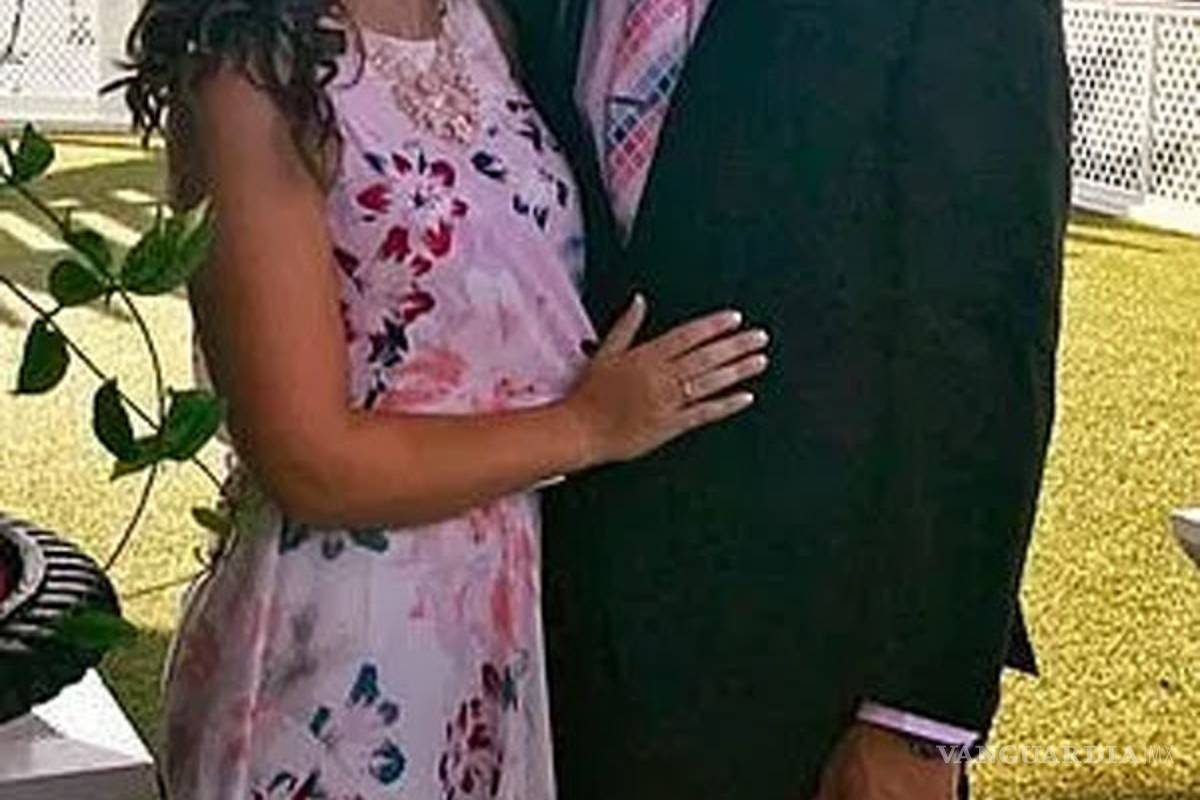 $!Profesora casada detenida por tener una “relación inapropiada” con una estudiante